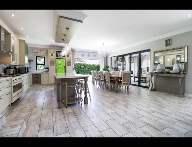 5 BEDROOM PROPERTY TO RENT IN COPPERLEAF ESTATE